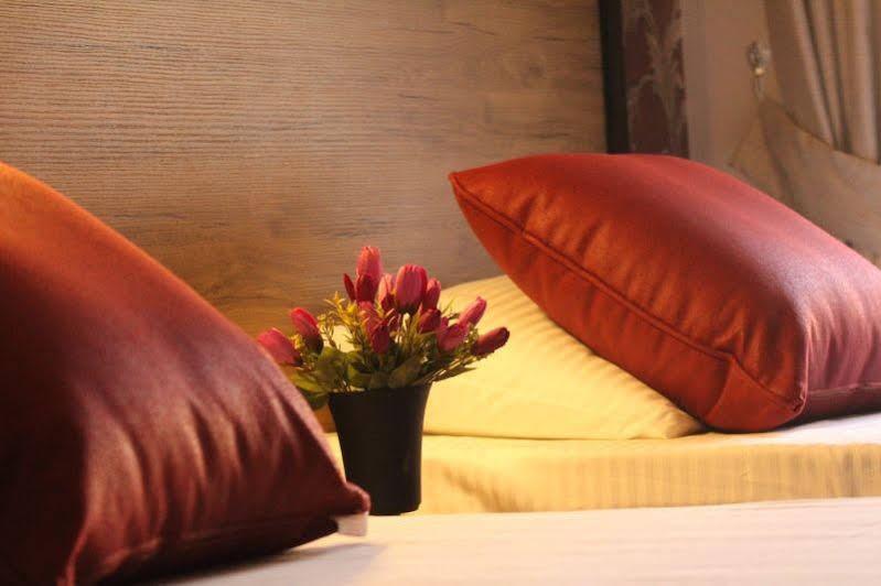 Suevari Hotel Aksaray Bagian luar foto